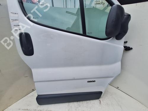 Right front door OPEL VIVARO A Bus (X83) 2.0 CDTI (F7, J7, A07) | BP30832724C3