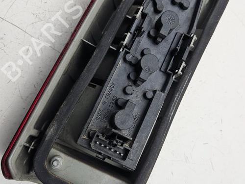 Right taillight FIAT SCUDO Bus (220_) 2.0 JTD | BP31156538C35