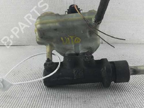 Used Brake master cylinder MERCEDES-BENZ VITO / MIXTO Van (W639) [2003-2025]  2962706