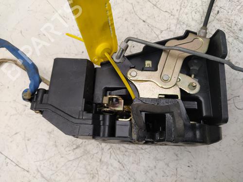 Used Front right lock KIA CARNIVAL I (UP) [1998-2001]  22543713