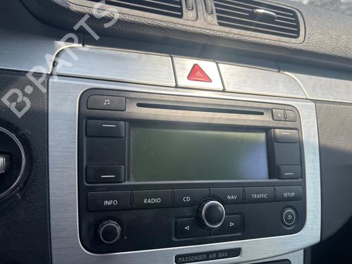 Radio VW PASSAT B6 (3C2) [2005-2010]  28210226