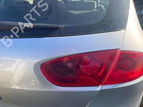 Used Right tailgate light SEAT LEON (1P1) [2005-2013]  31177453