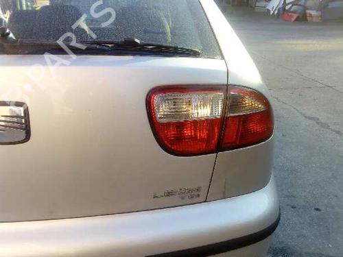 Used Right taillight SEAT LEON (1M1) 1.9 TDI (110 hp) 818516