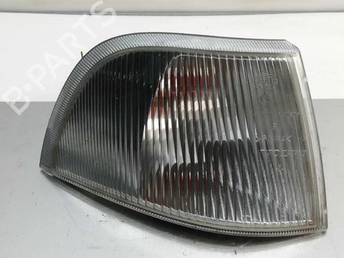 Used Right front indicator VOLVO V40 Estate (645) 1.9 TD (90 hp) 3516291