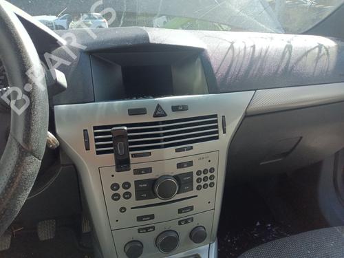 Used Radio OPEL ASTRA H (A04) 1.7 CDTI (L48) (110 hp) 29267504
