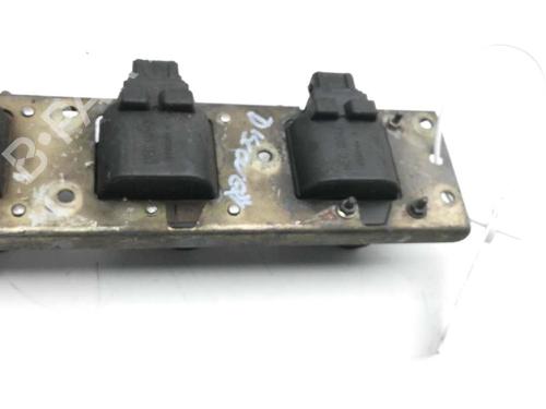 Used Ignition coil LAND ROVER DISCOVERY II (L318) 2.5 Td5 4x4 (139 hp) 4411744