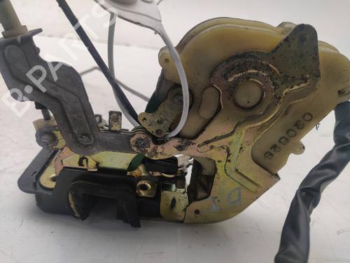 Front left lock KIA SORENTO I (JC) 2.5 CRDi 4WD | BP5184261C98 