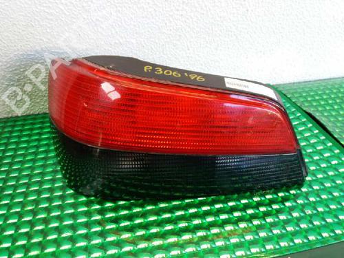 Farolim esquerdo PEUGEOT 306 (7B, N3, N5) 1.9 STD (69 hp) 143616