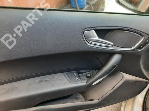 Used Left front window switch Left front window switch AUDI A1 Sportback (8XA, 8XF) 1.6 TDI (90 hp) 9220197 9220197