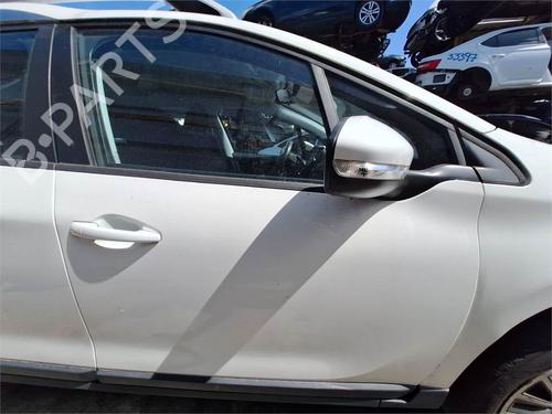 dr-hjre-fortil-peugeot-2008-i-cu_-2013-38534977 main image