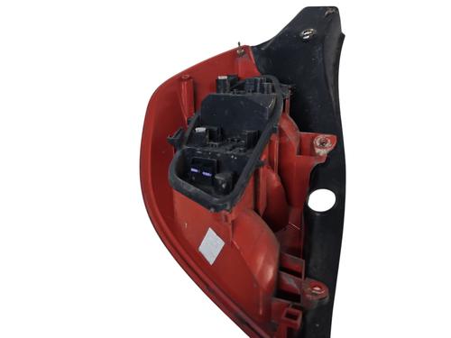 right-taillight-renault-clio-iii-br01-cr01-2005-2006-2007-2008-2009-2010-2011-2012-2013-2014-36258783 main image