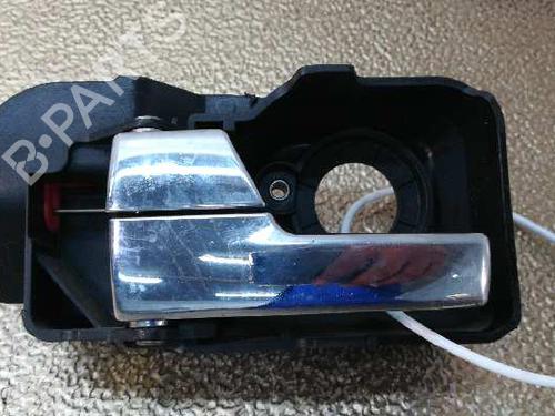 Used Front left interior door handle FORD MONDEO III (B5Y) 2.0 TDCi (130 hp) 3212192