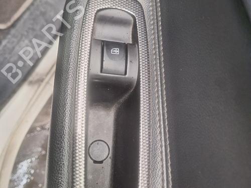 Used Right rear window switch RENAULT KOLEOS I (HY_) 2.0 dCi (HY0K) (150 hp) 29278830