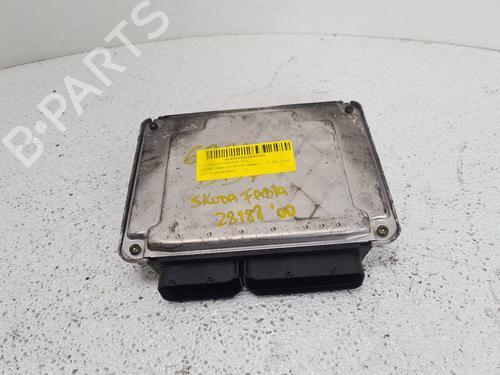 Used Engine control unit (ECU) SKODA FABIA I (6Y2) [1999-2008]  7981917
