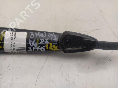Front left exterior door handle BMW 1 (E87) 120 d | BP23186251C128 