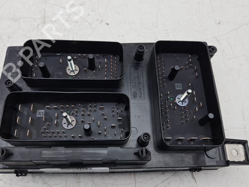 Fuse box OPEL ASTRA H (A04)  | BP27878299E1 