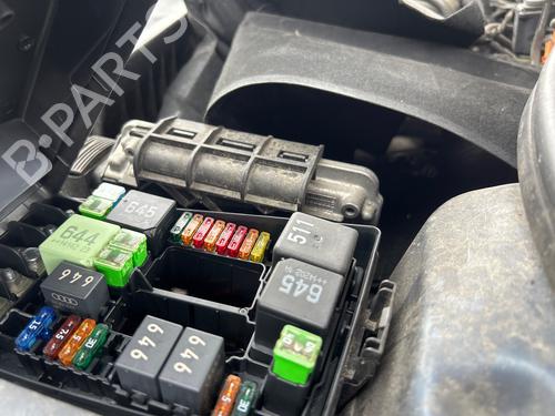 Used Fuse box SEAT LEON (5F1) [2012-2021]  28376378