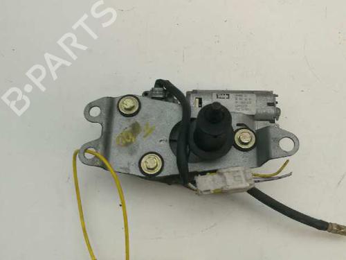 Used Rear wiper motor CITROËN XSARA (N1) 1.6 16V (109 hp) 5585903