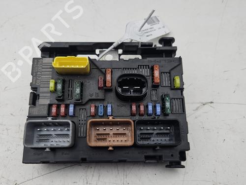 Used Fuse box CITROËN C3 I (FC_, FN_) 1.4 HDi (68 hp) 25925413