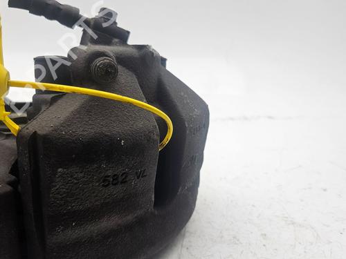 Used Right front brake caliper Right front brake caliper 32072450 32072450