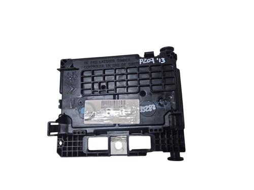 Used Fuse box Fuse box 39559107 39559107