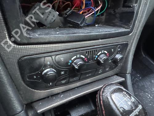 Used Climate control MERCEDES-BENZ C-CLASS (W203) C 220 CDI (203.006) (136 hp) 32234590