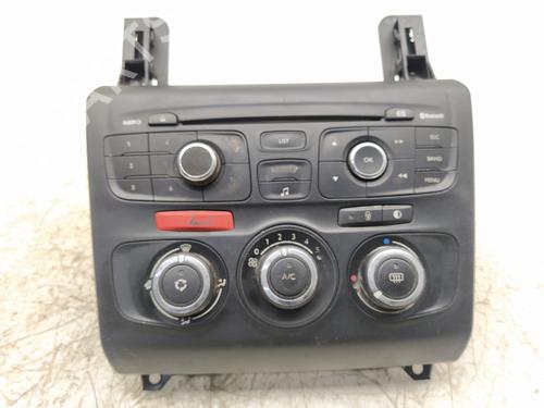 Used Radio CITROËN C4 I (LC_) [2004-2014]  17674445