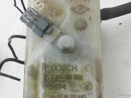 Used Brake master cylinder RENAULT KANGOO / GRAND KANGOO II (KW0/1_) 1.5 dCi 70 (KW0V, KW0A) (68 hp) 5325864
