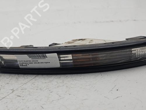 Used Right front indicator VW PASSAT B6 (3C2) [2005-2011]  31828480