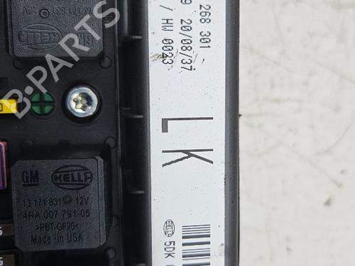 Fuse box OPEL ASTRA H (A04)  | BP27878299E1 