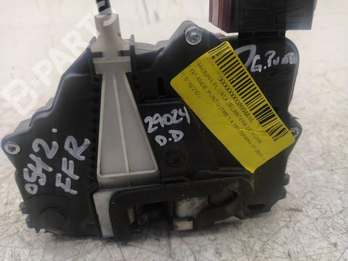 Used Front right lock Front right lock FIAT GRANDE PUNTO (199_) 1.4 16V (199BXG1B, 199AXG1B) (95 hp) 9971590 9971590