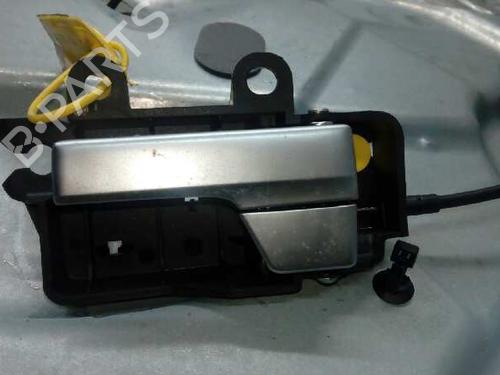 Poignée intérieure avant gauche FORD FOCUS II (DA_, HCP, DP) 2.0 (145 hp) 3212205