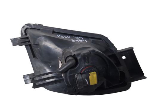Used Right front fog light Right front fog light 34188964 34188964