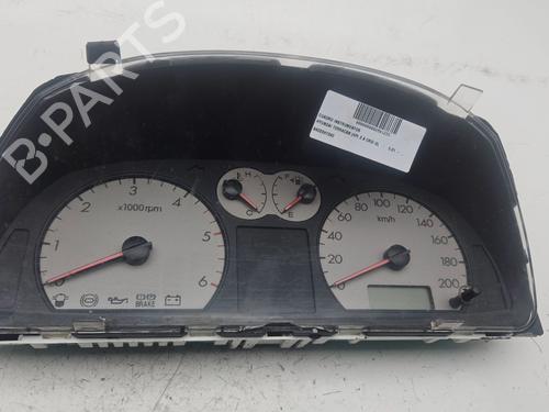 Used Instrument cluster HYUNDAI TERRACAN (HP) [2001-2008]  30540047