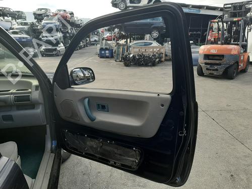Right front door LAND ROVER FREELANDER I Soft Top (L314) 1.8 i 16V 4x4 | BP8222704C3 