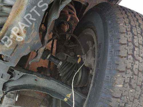 Used Left front brake caliper NISSAN X-TRAIL II (T31) [2007-2018]  11593577