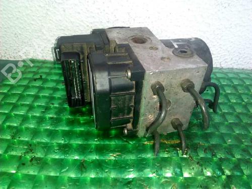 Used ABS pump TOYOTA YARIS (_P1_) 1.0 (SCP10_, SCP10R) (68 hp) 183464