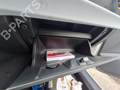 glove-box-seat-ibiza-v-kj1-kjg-2017-36649247 main image