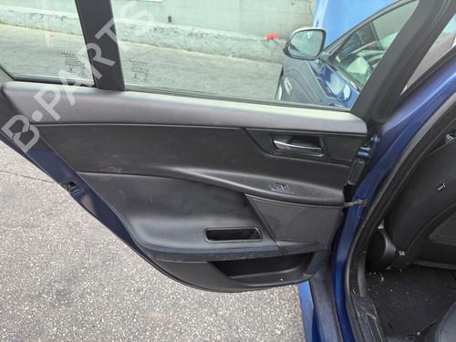 Dør venstre bagtil Dør venstre bagtil JAGUAR XE (X760) 2.0 D (180 hp) 37424175 37424175