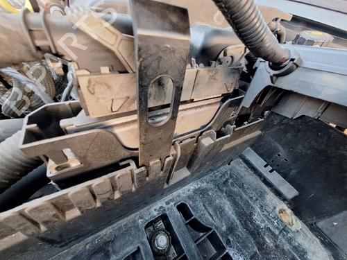 Used Engine control unit (ECU) Engine control unit (ECU) CHEVROLET CRUZE (J300) 2.0 CDI (163 hp) 33470712 33470712