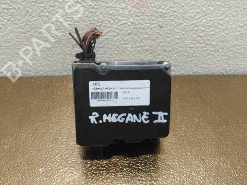 Used ABS pump RENAULT MEGANE II Estate (KM0/1_) 1.9 dCi (KMRG, KM1G, KM0G, KM2C) (120 hp) 843248