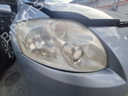 Used Right headlight TOYOTA AURIS (_E15_) [2006-2013]  31991825