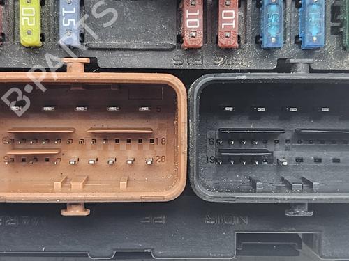 Fuse box PEUGEOT 307 (3A/C)  | BP25257437E1 