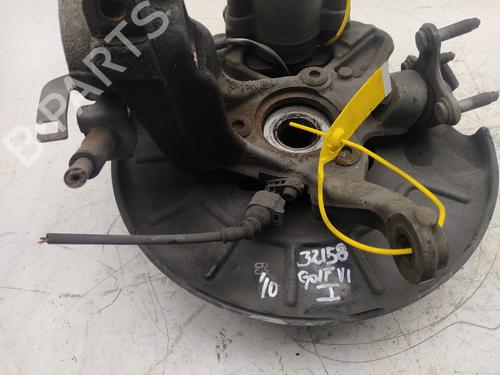 Used Left front steering knuckle VW GOLF VI (5K1) 1.6 TDI (105 hp) 21680925