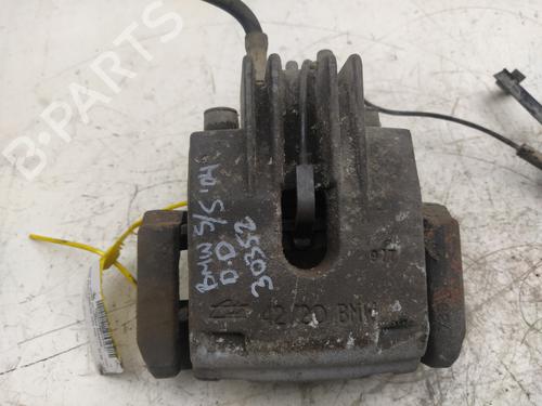 Used Right front brake caliper BMW 5 (E60) 520 i (170 hp) 13489025