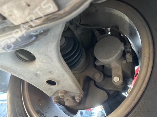 Used Right front brake caliper MERCEDES-BENZ B-CLASS Sports Tourer (W245) [2005-2011]  28314678