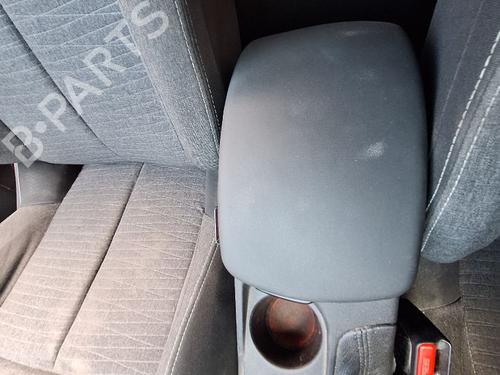 armrest-center-console-citroen-c4-ii-nc_-2009-38169892 main image