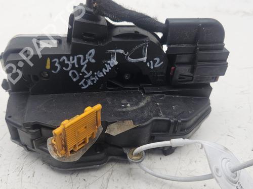 Used Front left lock OPEL INSIGNIA A (G09) [2008-2017]  24201630