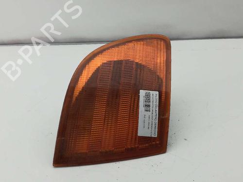 Blinklys fortil højre MERCEDES-BENZ V-CLASS (638/2) V 230 TD (638.274) (98 hp) 4471184
