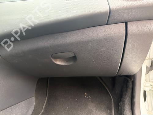 Used Glove box Glove box 37198180 37198180